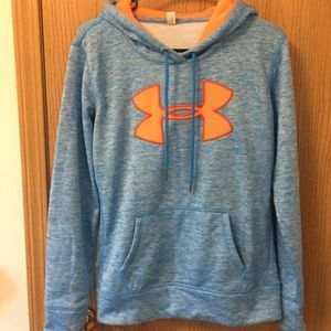 Long sleeve hoodie